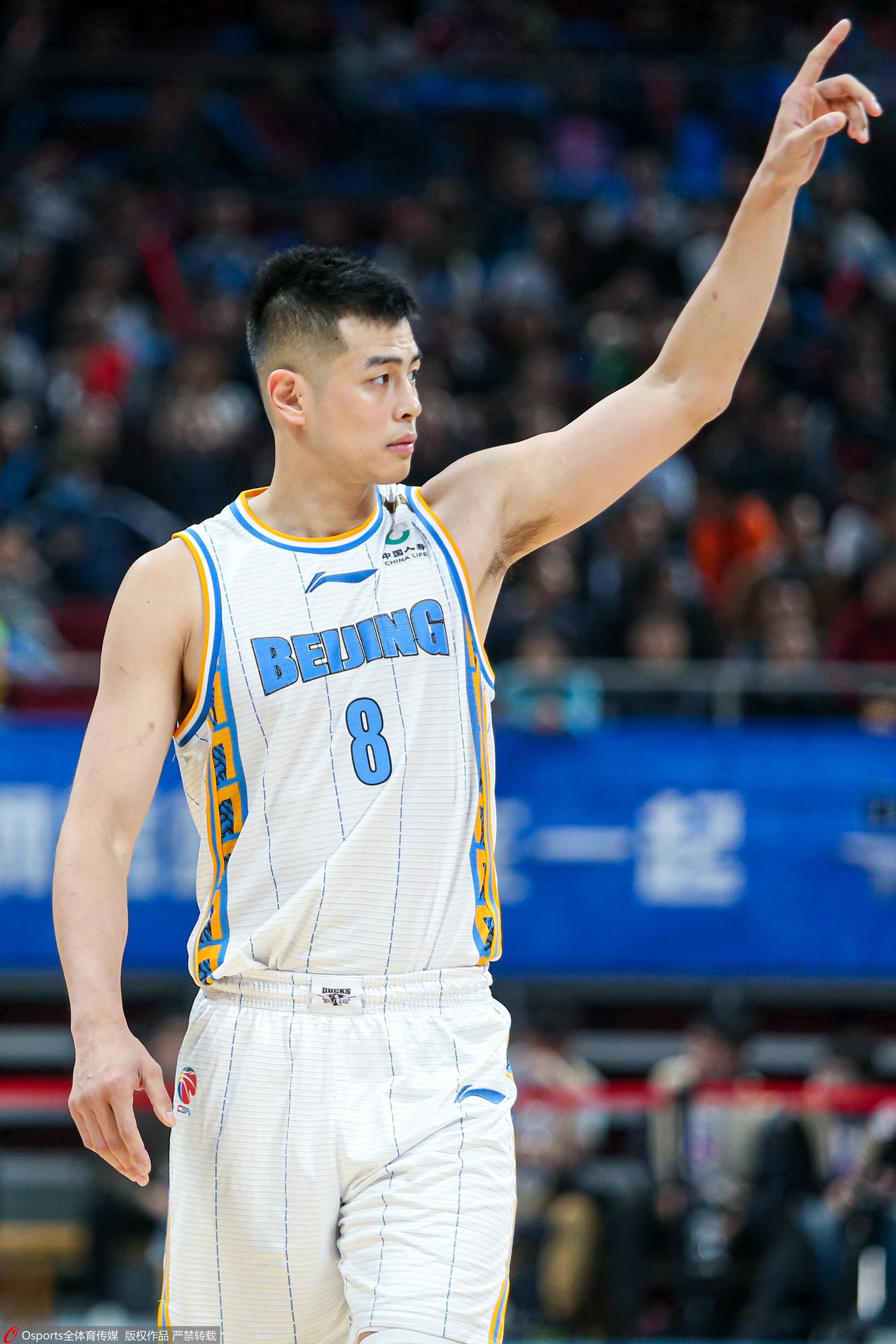 华体会网址-三分火力全开：北京队三分命中率突破42%！的简单介绍