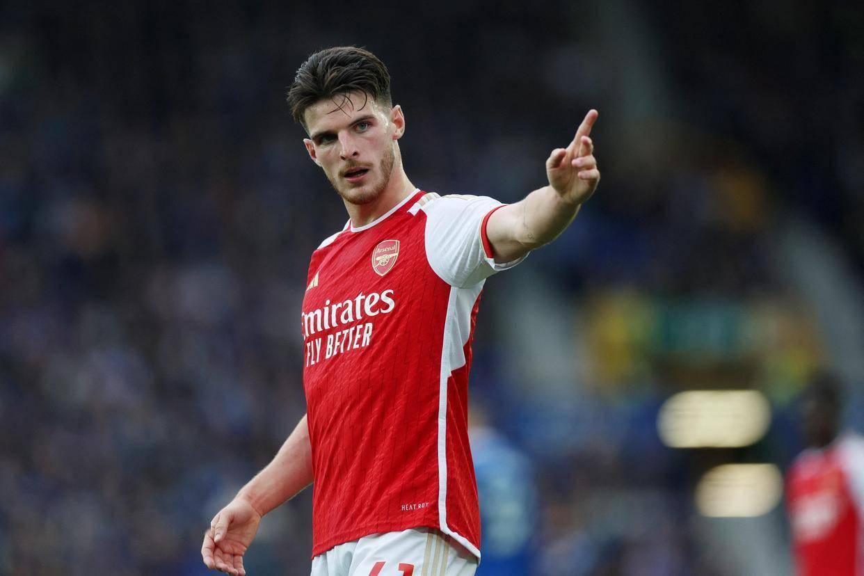 英超焦点战火热开启，冠军宝座谁属？的简单介绍